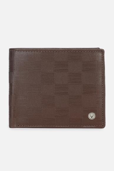 men brown textured genuine leather wallet