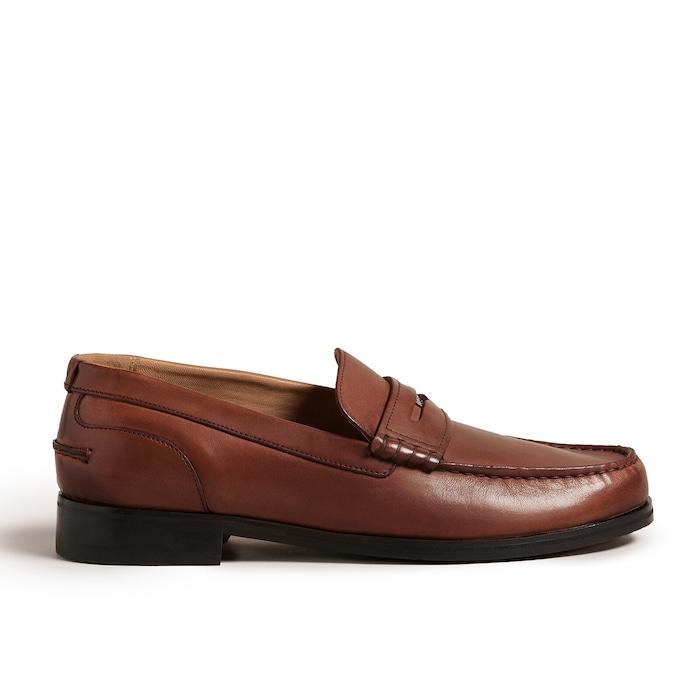 men brown waxy pull up leather loafers