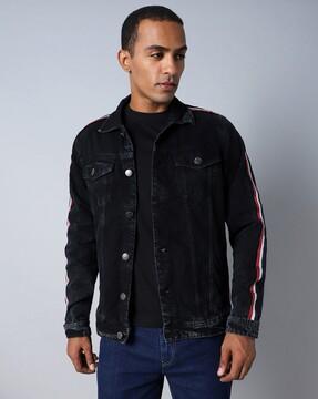 men button-down jacket with buttoned patch pockets