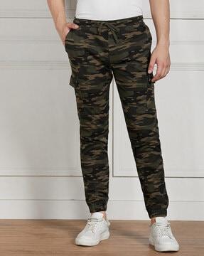 men camouflage print slim fit cargo jogger pants