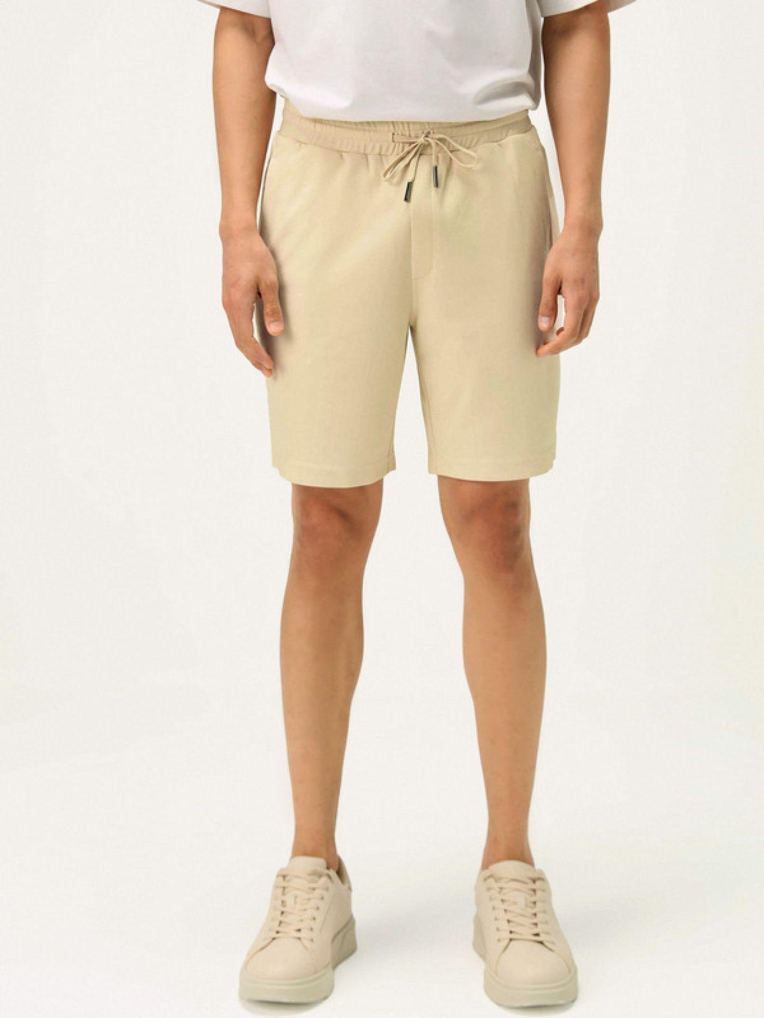 men casual off-white adjustable waist band shorts