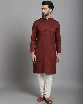 men checked regular fit long kurta with patch pocket