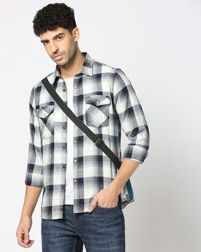 men checked regular fit shirt with flap pockets