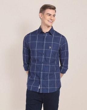 men checked regular fit shirt with patch pocket