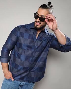 men checked regular fit shirt with patch pocket