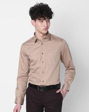 men checked regular fit shirt with patch pocket