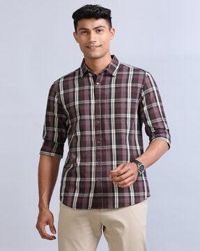 men checked regular fit shirt with patch pocket