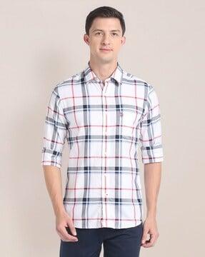 men checked regular fit shirt with patch pocket