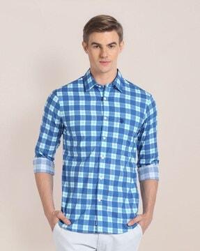 men checked regular fit shirt with patch pocket