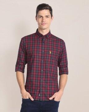 men checked regular fit shirt with patch pocket