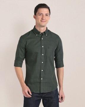 men checked regular fit shirt with patch pocket