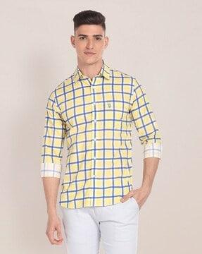 men checked regular fit shirt with patch pocket