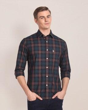 men checked regular fit shirt with patch pocket