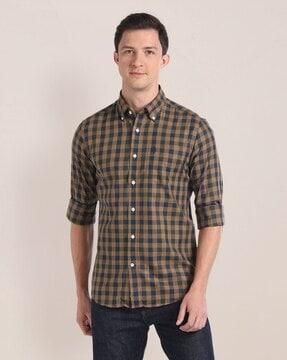 men checked regular fit shirt with patch pocket