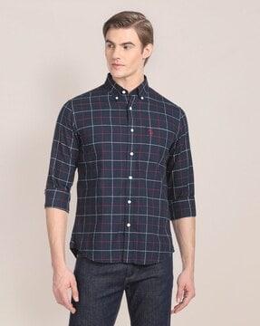 men checked regular fit shirt with patch pocket