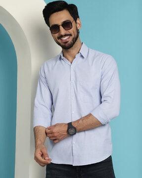 men checked regular fit shirt with patch pocket