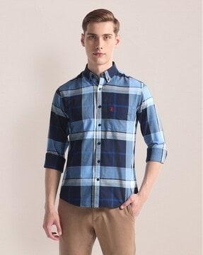 men checked regular fit shirt with patch pocket