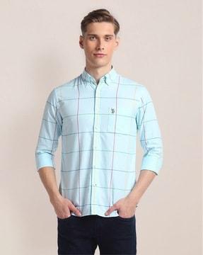 men checked regular fit shirt with patch pocket