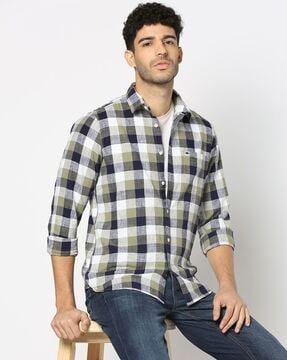 men checked regular fit shirt with patch pocket