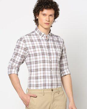 men checked regular fit shirt with patch pocket