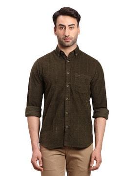 men checked regular fit shirt with patch pocket