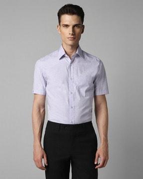 men checked regular fit shirt with patch pocket