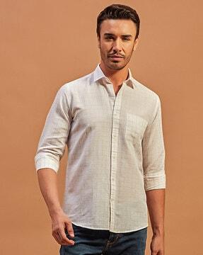 men checked regular fit shirt with spread collar