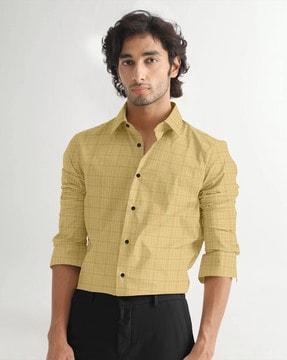 men checked regular fit shirt with spread collar