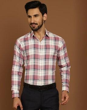 men checked regular fit shirt