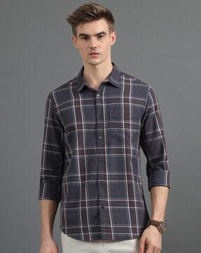 men checked regular fit shirt