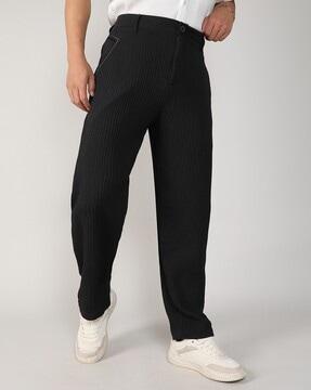 men checked relaxed fit flat-front trousers