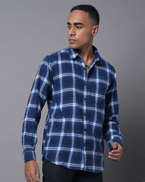 men checked relaxed fit shirt with patch pocket