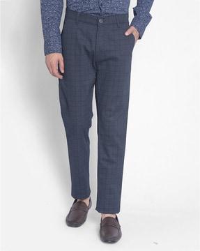 men checked slim fit chinos pant