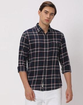 men checked slim fit cotton shirt