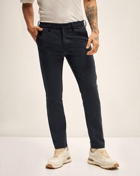 men checked slim fit pants with insert pockets