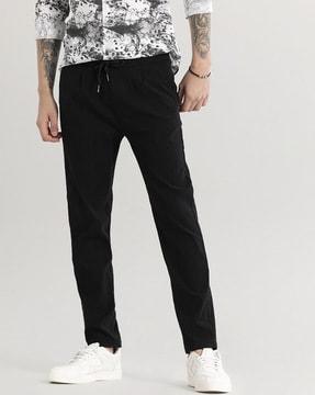 men checked slim fit pleated pants