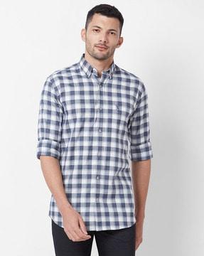 men checked slim fit shirt with button-down collar