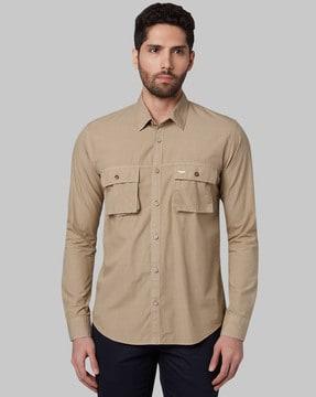 men checked slim fit shirt with full sleeves