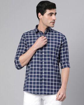 men checked slim fit shirt with patch pocket