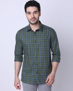 men checked slim fit shirt with patch pocket