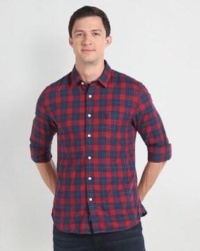 men checked slim fit shirt with patch pocket