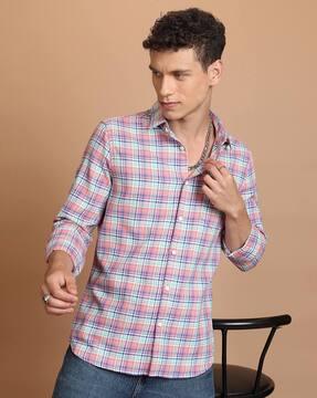 men checked slim fit shirt with patch pocket