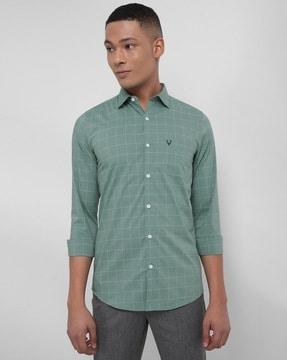 men checked slim fit shirt with patch pocket