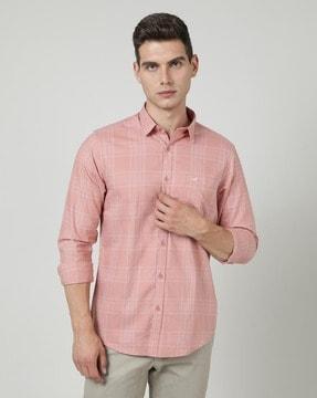 men checked slim fit shirt with patch pocket