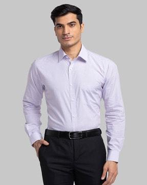 men checked slim fit shirt with patch pocket