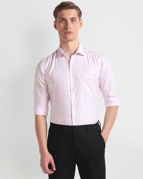 men checked slim fit shirt with patch pocket