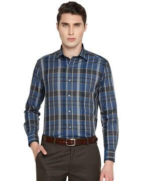 men checked slim fit shirt