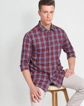 men checked slim fit shirt