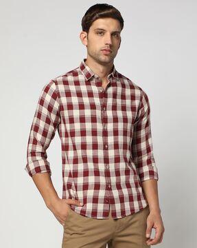 men checked slim fit shirt