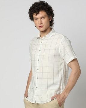 men checked slim fit shirt